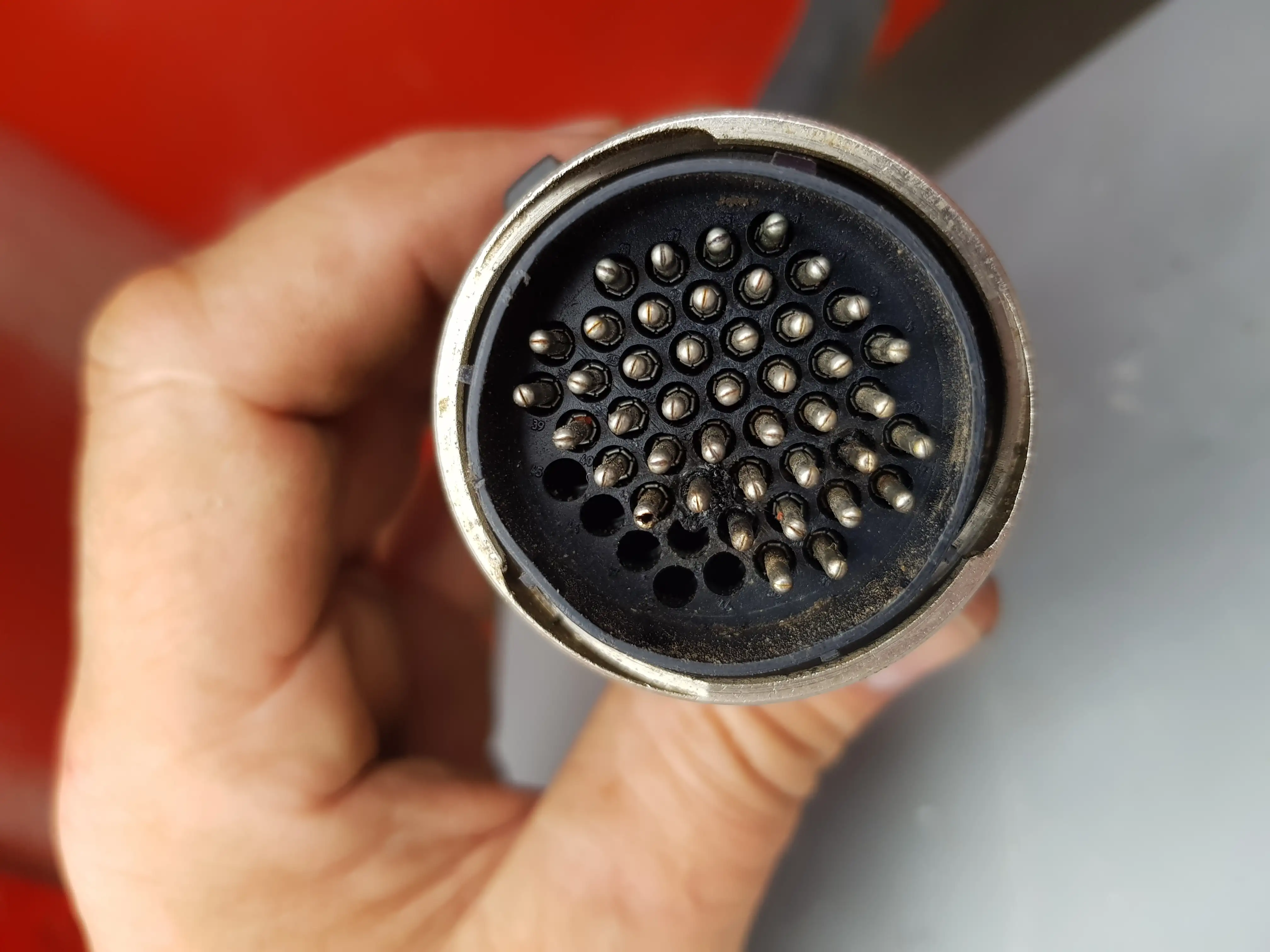 Naprawa ładowarki teleskopowej Manitou